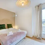 アパート Loft Au Coeur Des Halles -parking Prive - Wifi トゥール