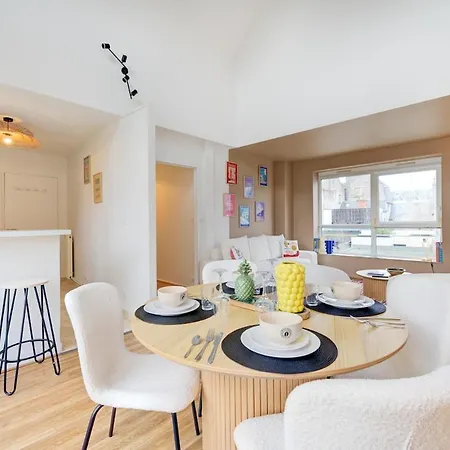 アパート Loft Au Coeur Des Halles -parking Prive - Wifi