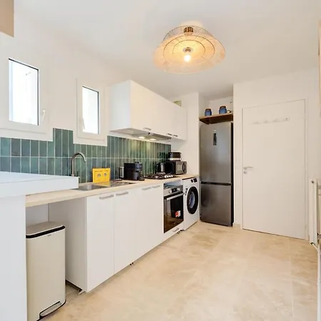 아파트 Loft Au Coeur Des Halles -parking Prive - Wifi