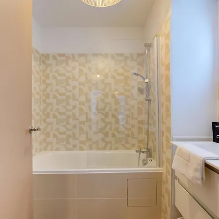 Loft Au Coeur Des Halles -parking Prive - Wifi 투르