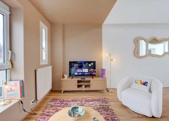 Loft Au Coeur Des Halles -parking Privé - Wifi *