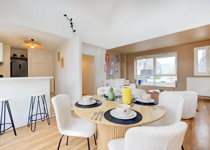 아파트 Loft Au Coeur Des Halles -parking Prive - Wifi