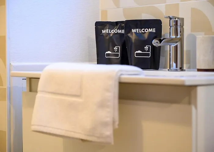 Loft Au Coeur Des Halles -parking Prive - Wifi * 투르