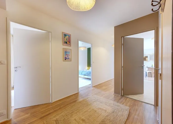 Loft Au Coeur Des Halles -parking Prive - Wifi Apartman *