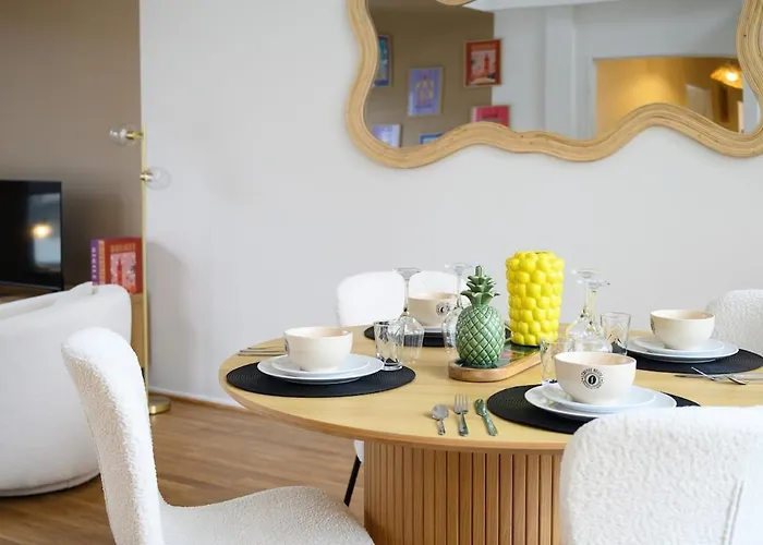 Loft Au Coeur Des Halles -parking Privé - Wifi Appartement *